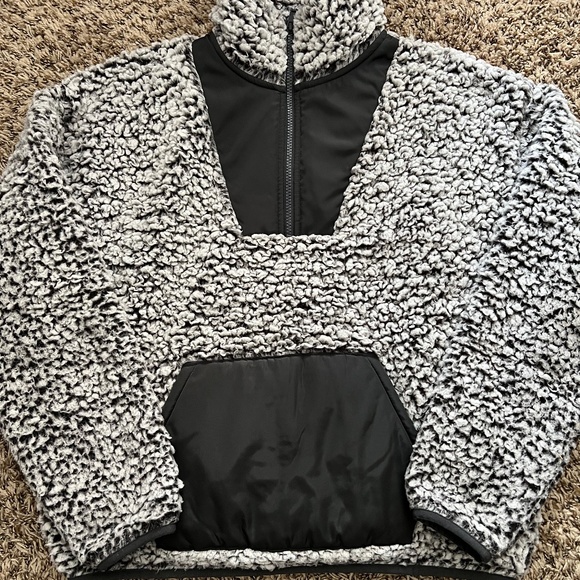 Express Kangaroo Pocket Gray Sherpa Sweater - Picture 7 of 7